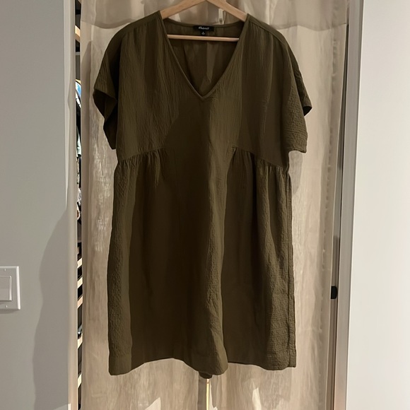 MADEWELL Crinkle Gauze Dolman Sleeve Olive Green Mini Dress - Picture 5 of 5